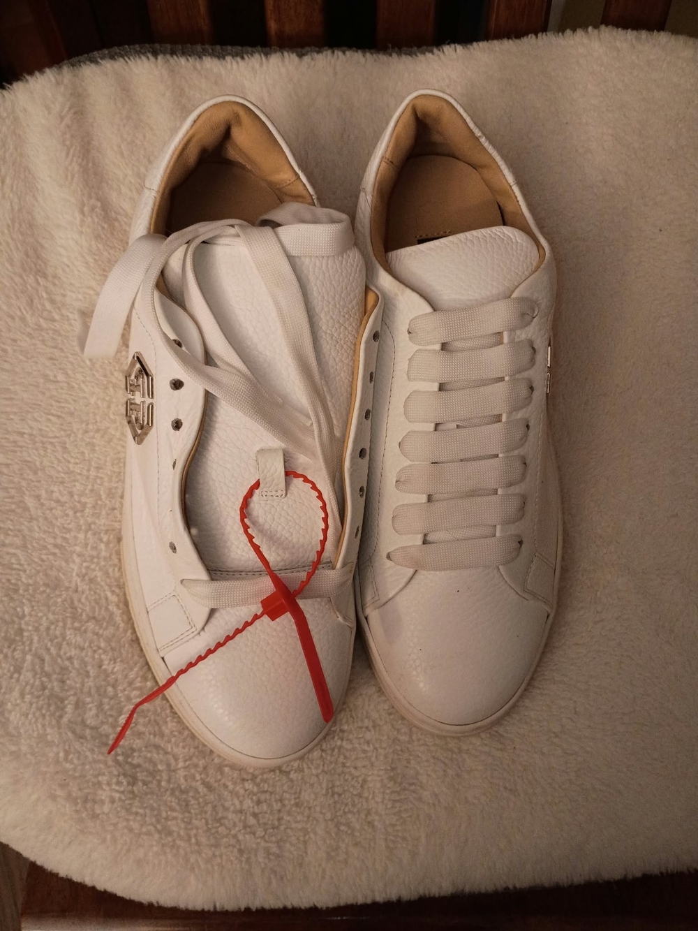 Philipp Plein White Leather Women’s Low-Top Sneakers